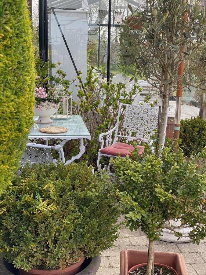 Dobbeltvaerelse I Smuk Palaevilla Stenstrup Buitenkant foto